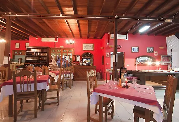 バンガローズ プラヤ リモネス *